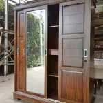 Almari Pakaian Pintu 3 Sliding Plus Cermin Kayu Jati Natural Minimalis Modern HMJ-LPKN 11