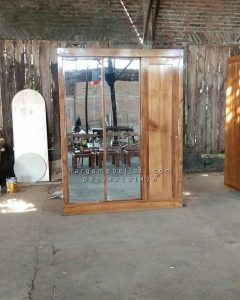 Almari Pakaian Minimalis Kayu Jati 3 Pintu Full Kaca Cermin 2 Pintu HMJ-LPKN 15 - Image 4