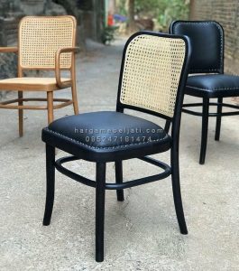 Kursi Cafe Minimalis Kayu Jati Dudukan Jok Oscar x Sandaran Rotan HMJ-KCF 15