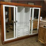 Almari Pakaian Lemari Baju Minimalis Kayu Jati 4 Pintu Sliding Plus Cermin HMJ-LPKN 21 - Image 2