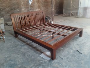 Dipan Ranjang Tempat Tidur Kayu Jati Minimalis HMJ-TTD 55