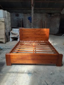Dipan Ranjang Tempat Tidur Kayu Jati Minimalis HMJ-TTD 47