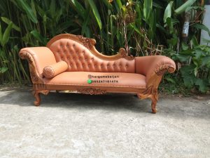 Kursi Sofa Klasik Ukir Louis Rangka Kayu Jati Finishing Natural Wood SKSF 14