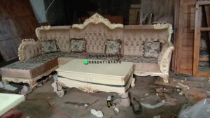 Set Kursi Tamu Klasik Ukir L Shape Kayu Jati Finishing Natural HMJ-SKTMU 32 - Image 2