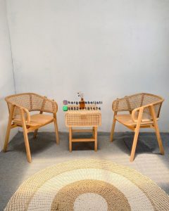 Set Kursi Teras Minimalis Retro Kayu Jati Kombinasi Ayaman Rotan Finishing Natural HMJ-SKATRS 16 - Image 4