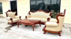 Furniture Ukiran Klasik Mewah Set Kursi Tamu Kayu Jati Ukiran Mewah HMJ-SKTMU 40